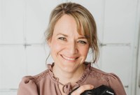 Dr. Annika Teerling