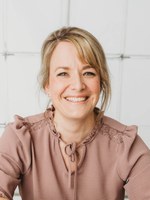 Dr. Annika Teerling