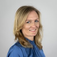 Dr. Marlen Holtmann