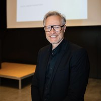 Prof. Dr. Stephan Gerhard  Huber